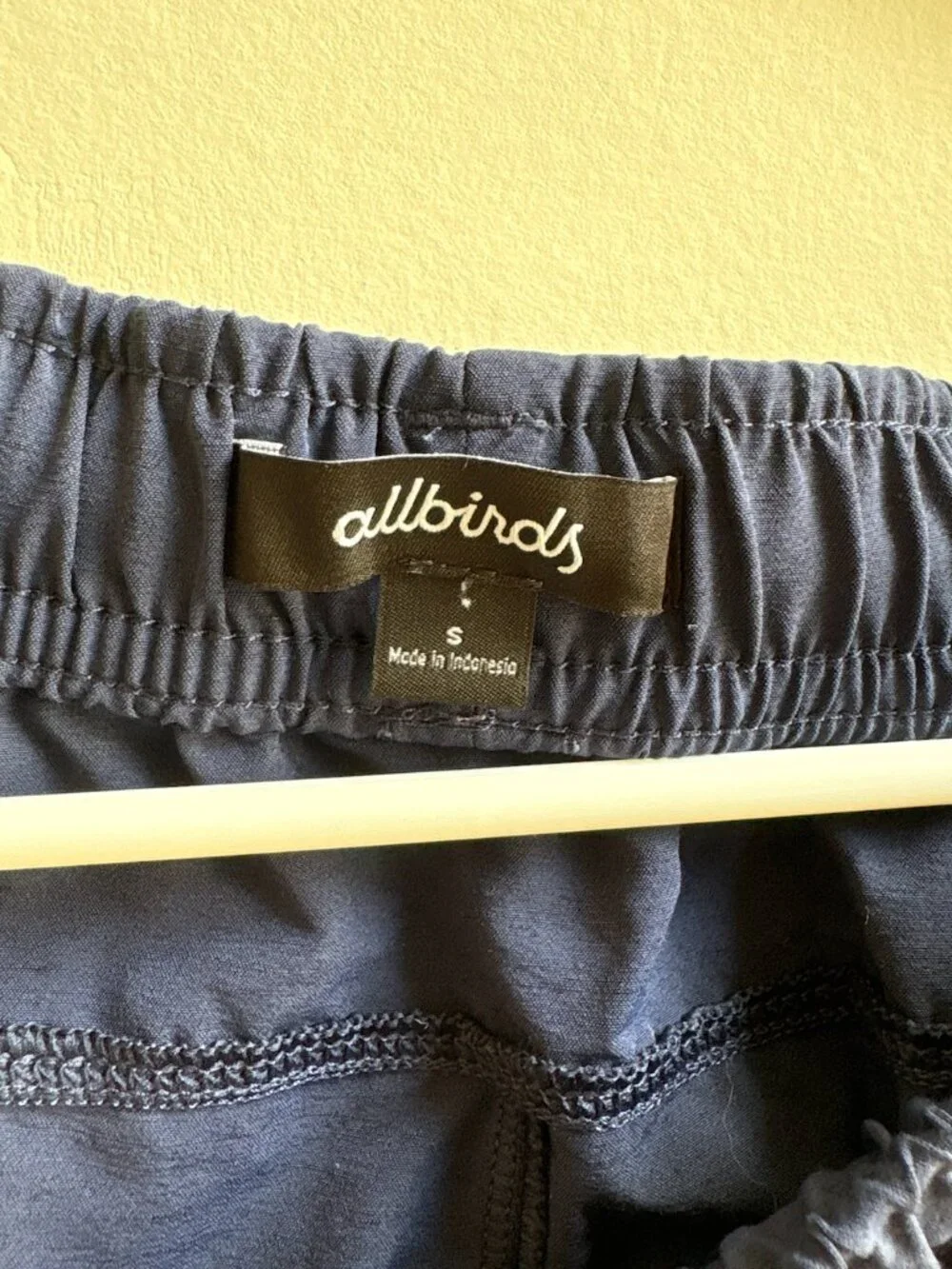Women's Allbirds Shorts - Size Small (Blue)